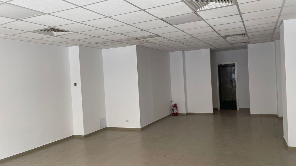Inchiriez Spatiu Comercial , cartier Zorilor
