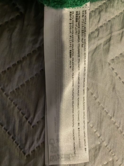 Pulover cu nasturi Mango