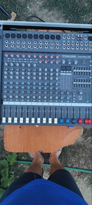 Mixer amplificator.