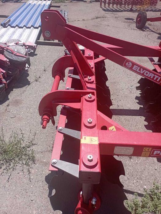 Борона PALLADA 2400