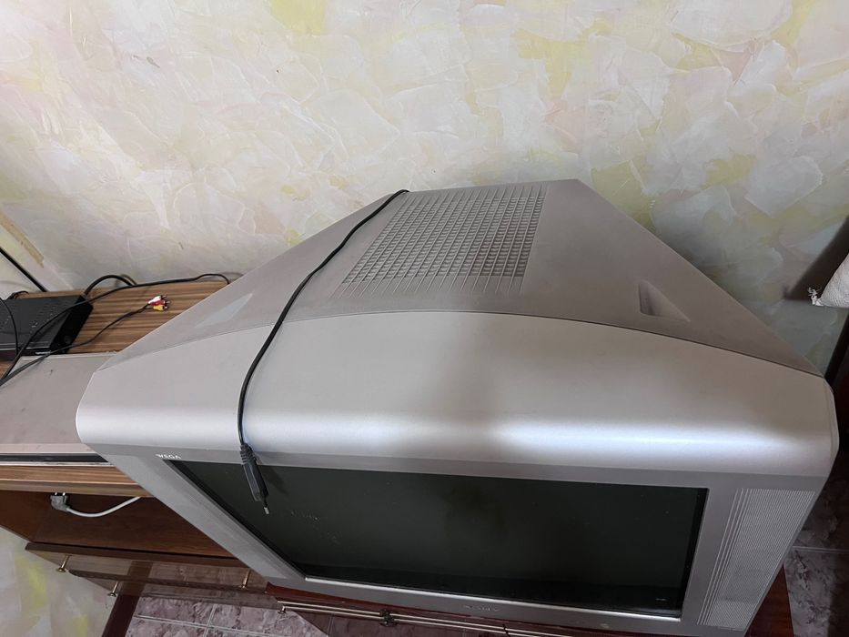 Телевизор Sony б/у