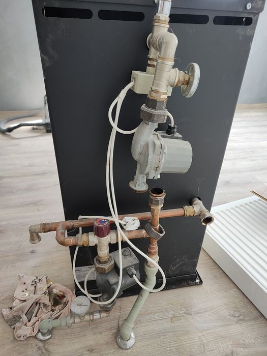 Камина със радиатори