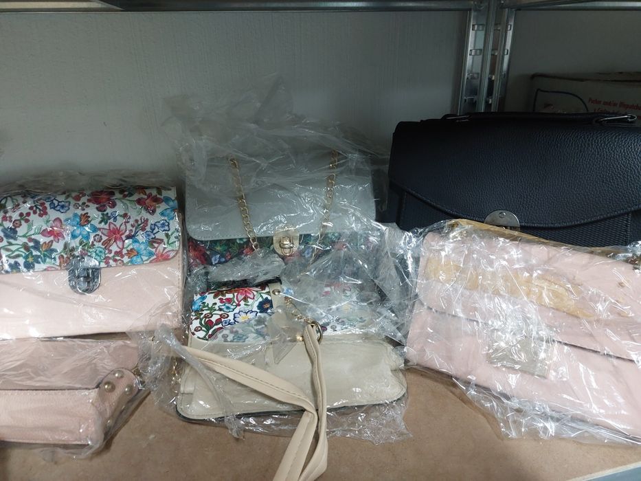 Нови чанти на много ниски цени !!!