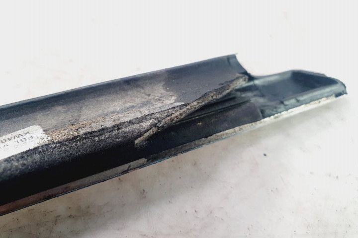 Perie geam stanga fata 3c4837475b Volkswagen Passat B6 (2005 - 2010)