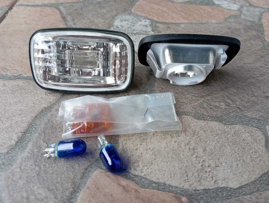 Повторители поворотников сурф,surf,4runner 130,185,215 DEPO