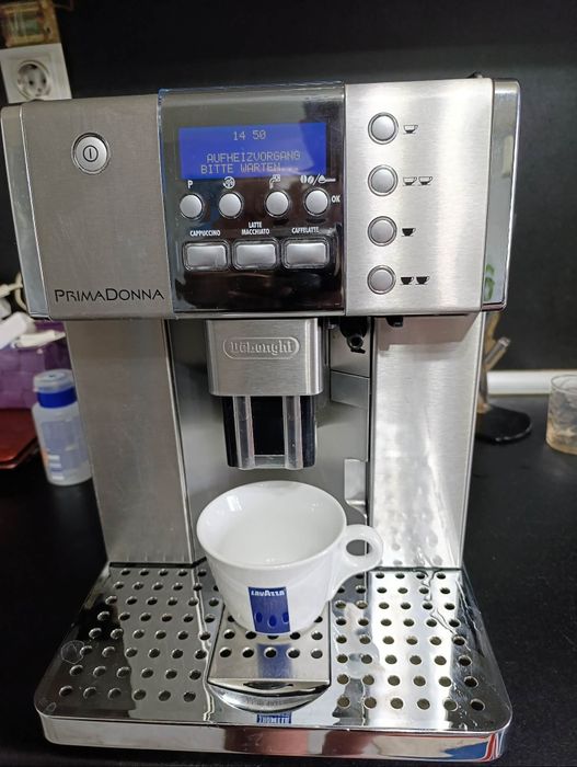 Кафемашина Робот Delonghi Prima Donna