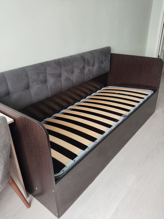 Кровать полуторка