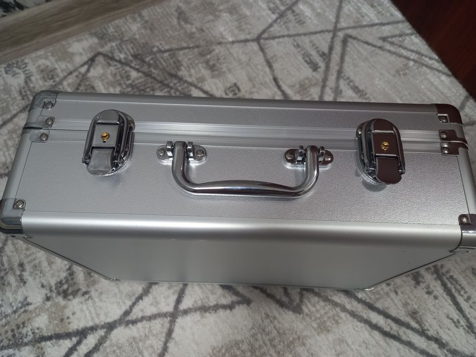 Кейс алюминиевый