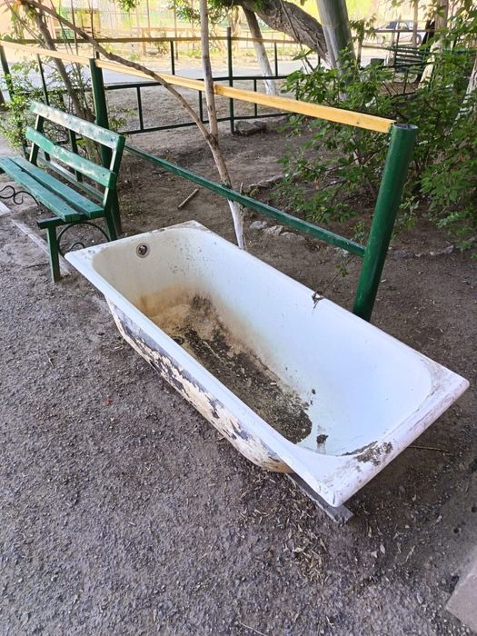 Чугунные ванны Б/У 18000