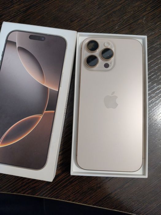Продам iphone 16pro max 256гб