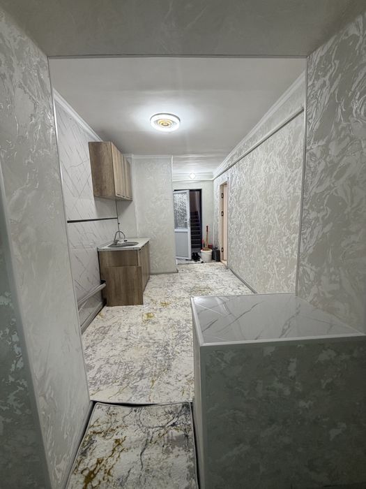Продаётся 1 ком в ТРОИЦКЕ