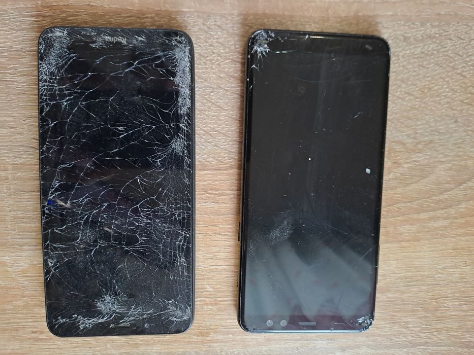 Продам телефоны на запчасти