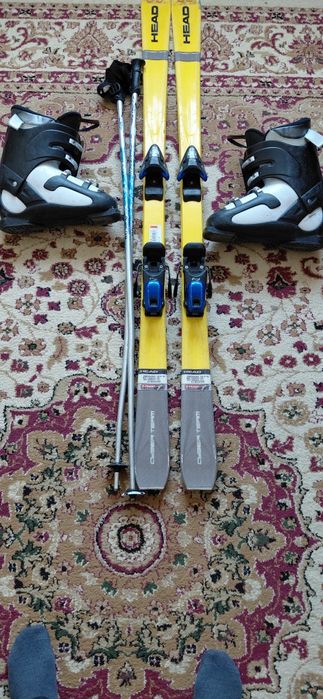 Продам горные лыжи