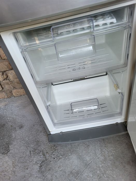 Холодильник    LG