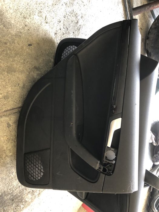 Кори Тапети Врати Ауди А3 спортбег кожа 2009г