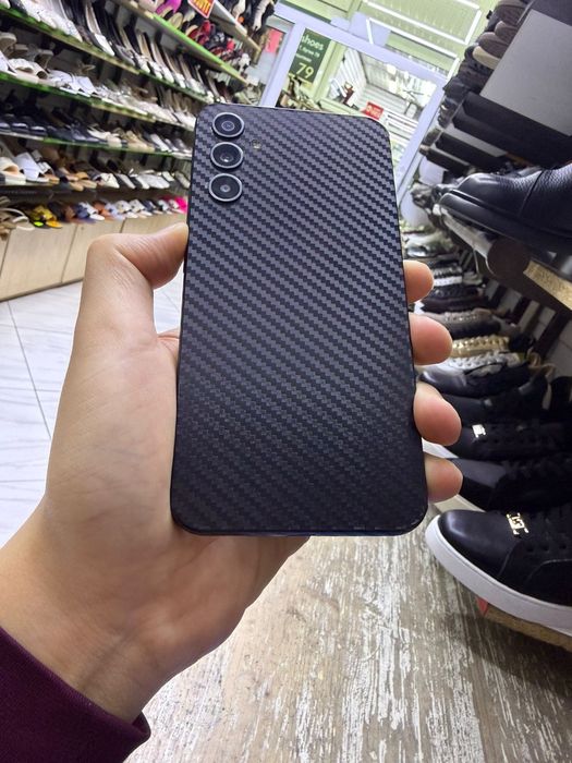 Samsung A34, Карбон