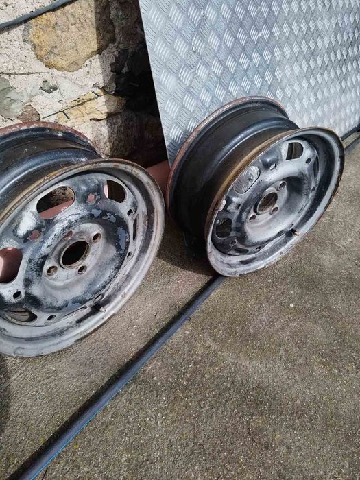 Части за Passat B3