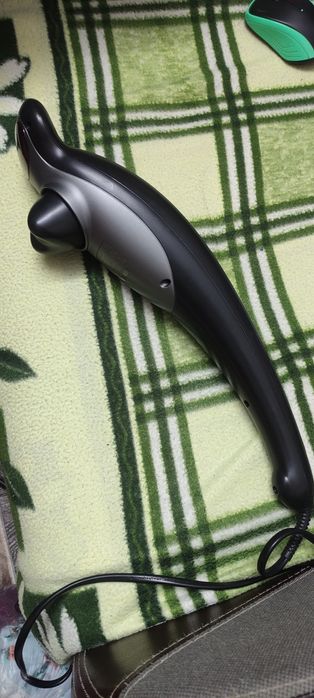 Массажёр Vitek   вибрационный с инфокрасной лампой