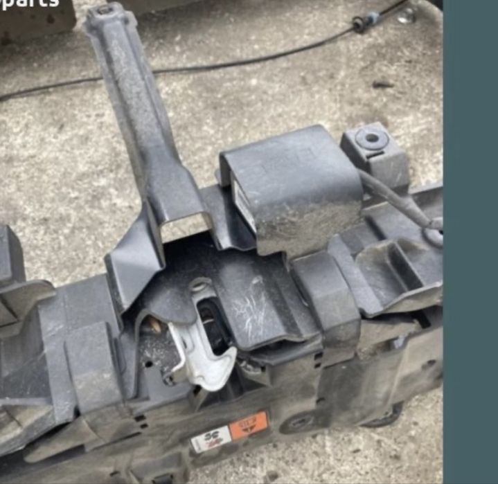 Mazda CX-7 2.2d 4x4 2010година Маска