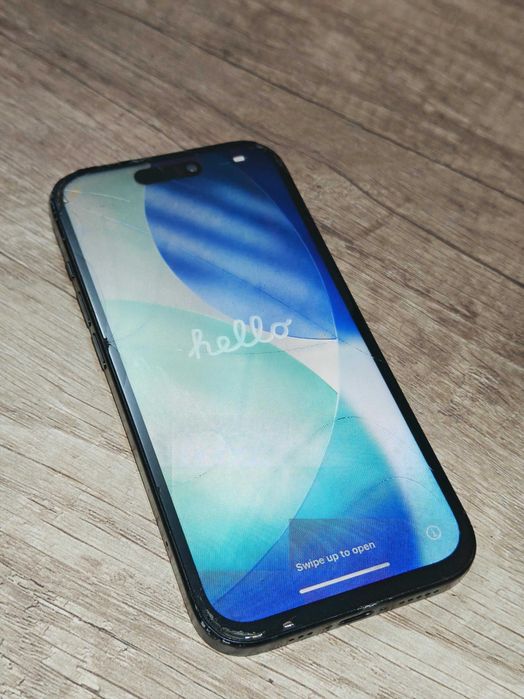 iPhone 15 pentru piese