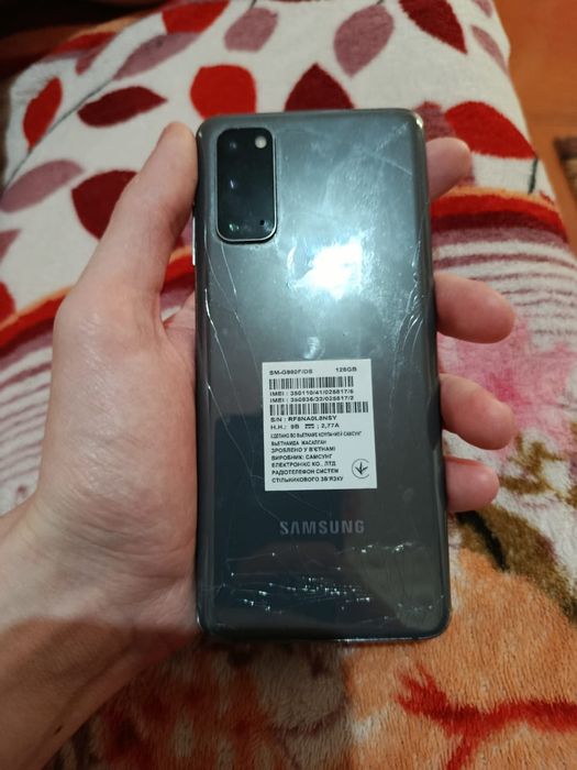 Продам телефон самсунг
