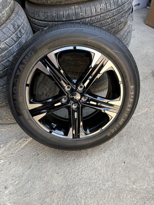 R18 Kia Gt line deska balon holati yangi