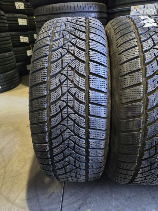 235/55/19 DUNLOP 4бр