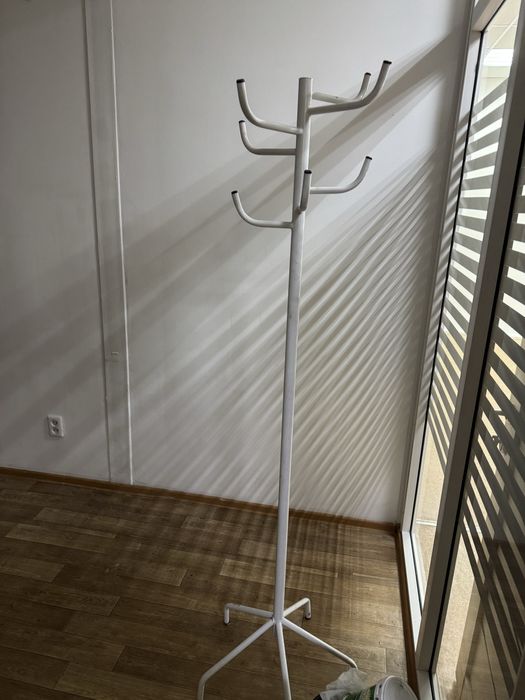 Продам стол для маникюра