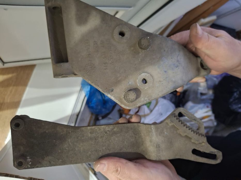 Продам крепление Гура Ауди