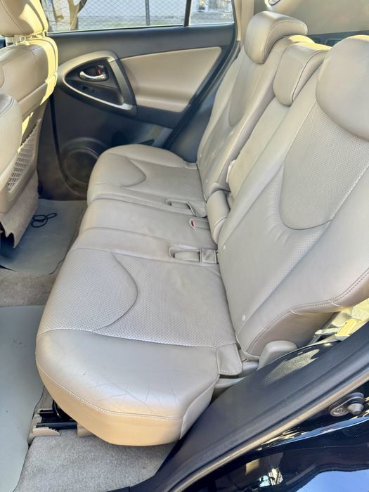 Toyota RAV4, 2011, 262.590 km, Diesel, 177 cp.