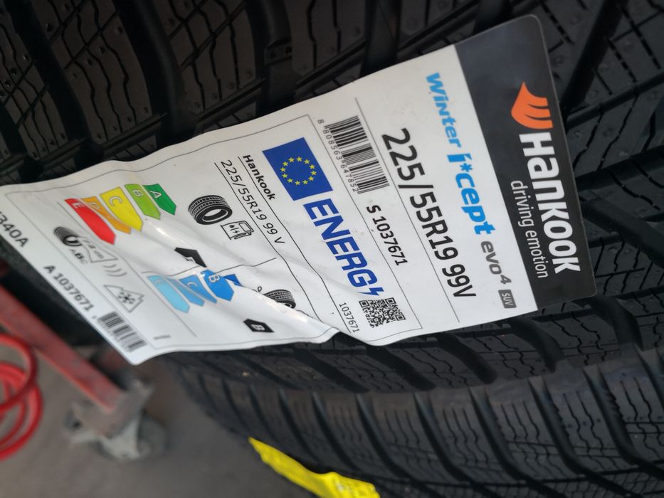 225 55 19 цола гуми нови hankook dot 26