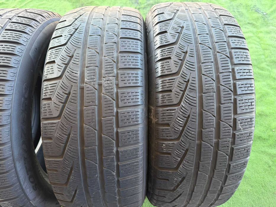 Anvelope iarnă 235/55/18 Pirelli