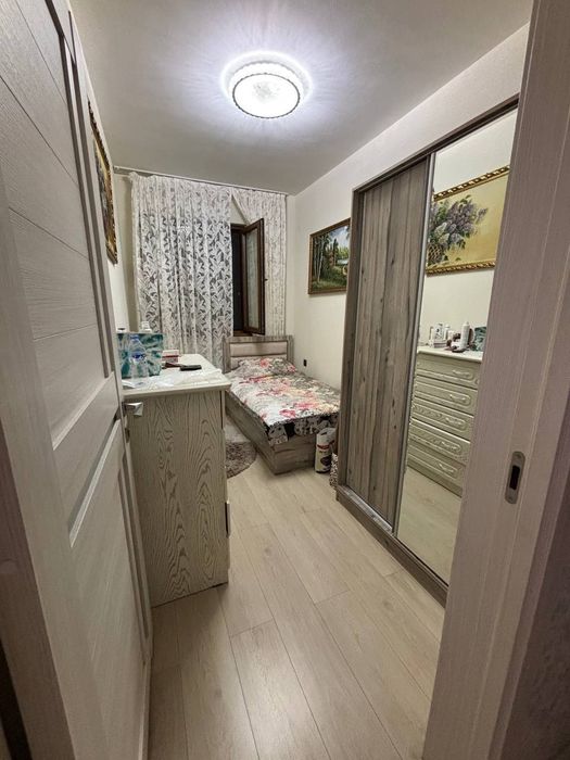 Срочно продается 4х ком квартира, ориентир: ул. С.Азимова, 80м²