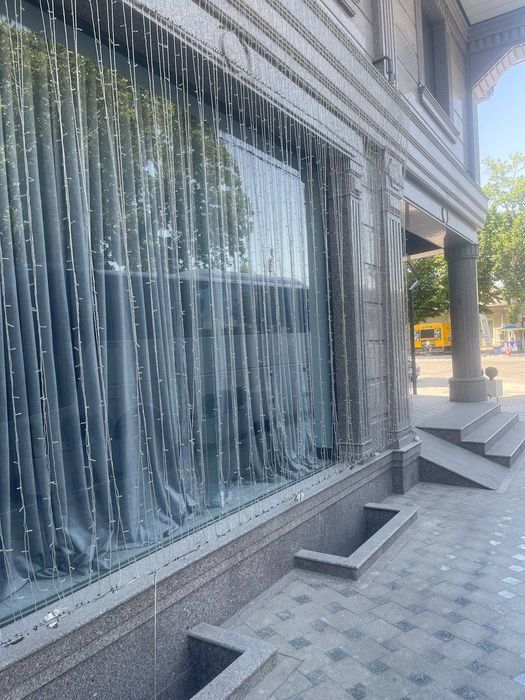 Сдам 530 кв м в центре города 2 этажа