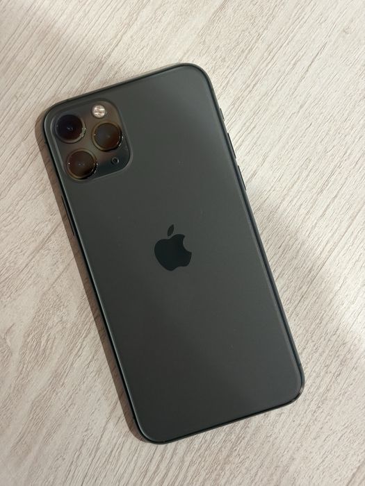 iPhone 11 pro green