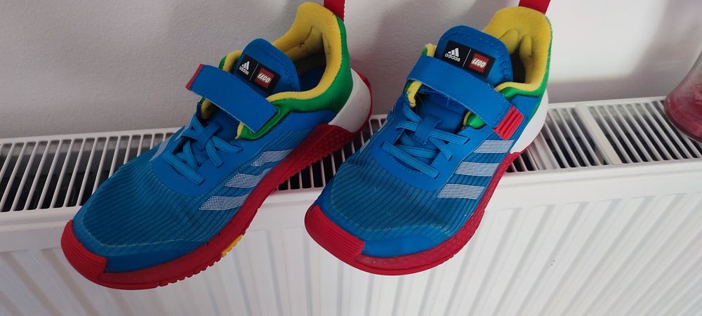 Adidasi Lego marimea 28