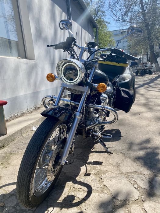 Продам мотоцикл lifan LF250-b