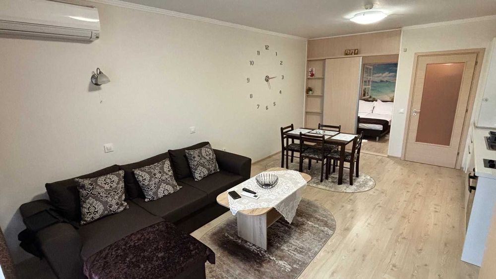 Продава се Двустаен апартамент в Несебър - 63 кв.м за 1024 €/кв.м - Снимка #3