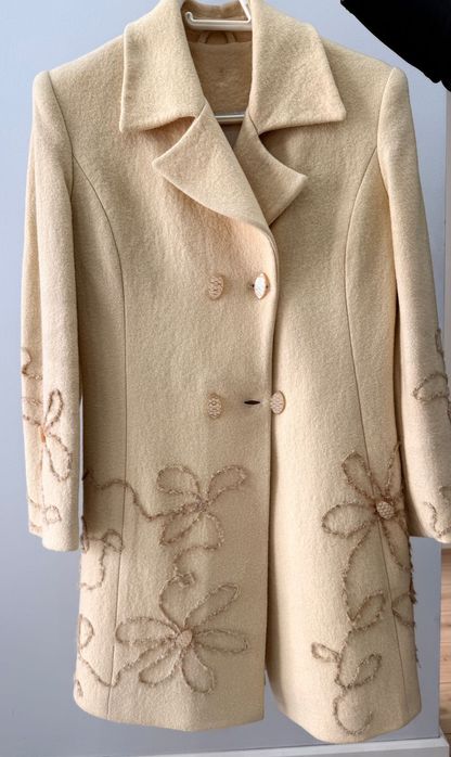 Пальто демисезонное