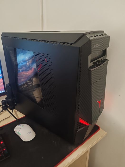 Vand/schimb pc gaming