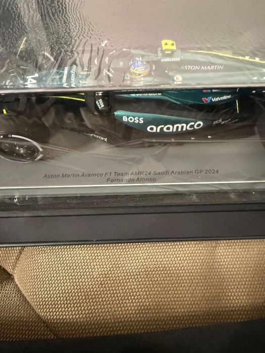 Macheta spark 1:18 aston martin aramco f1 team amr24 saudi arabian gp 2024 fernando alonso Noua