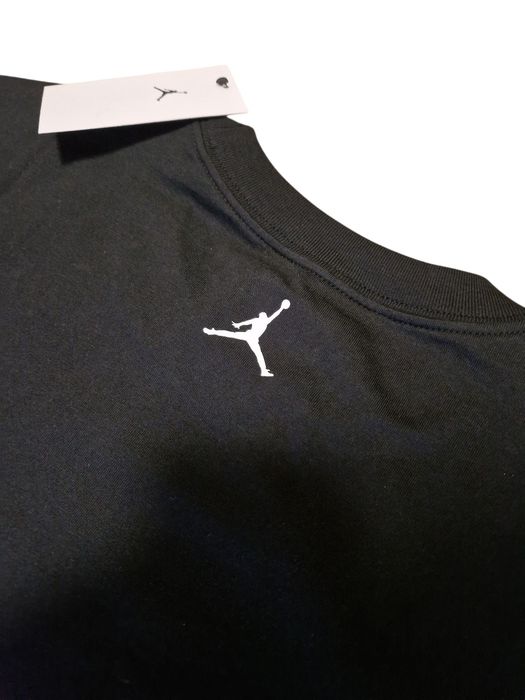 Triocu Jordan NC Comic M