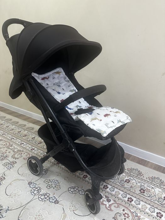 Коляска прогулочная