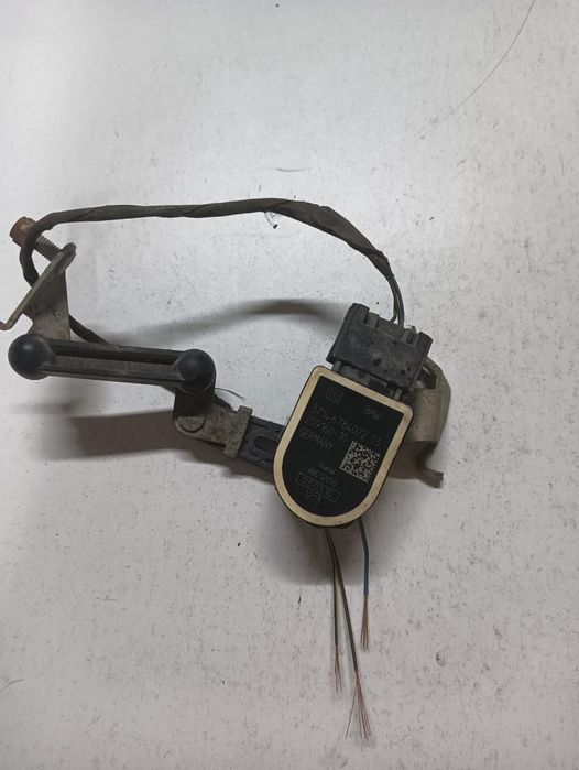 Senzor Nivel Balast Bmw 7 V F01, F02, F03, F04 2008 - 2015 25916010 678407203