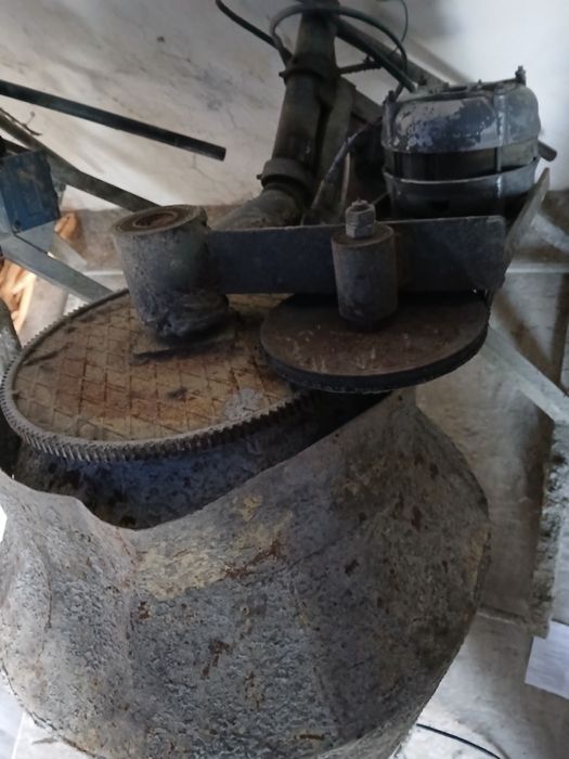 БетонаМешалка 150000