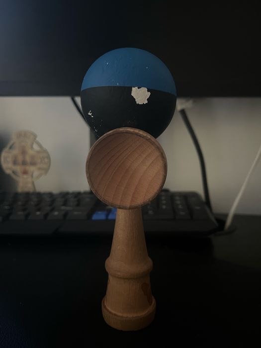 Kendama x vand ambele sau la bucata