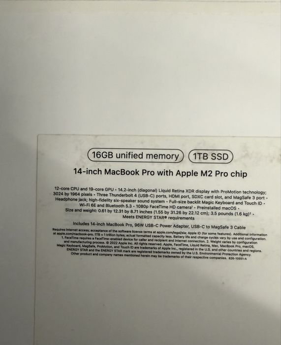 Продам Macbook M2 Pro 1tb