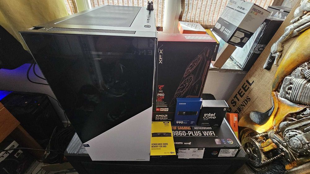 PC NOU, Intel Ultra5 245KF, 32GB DDR5, 2TB SSD,  RX9600XT 8gb garantie