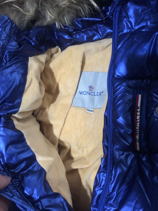 Продам зимний комбинезонна мальчика