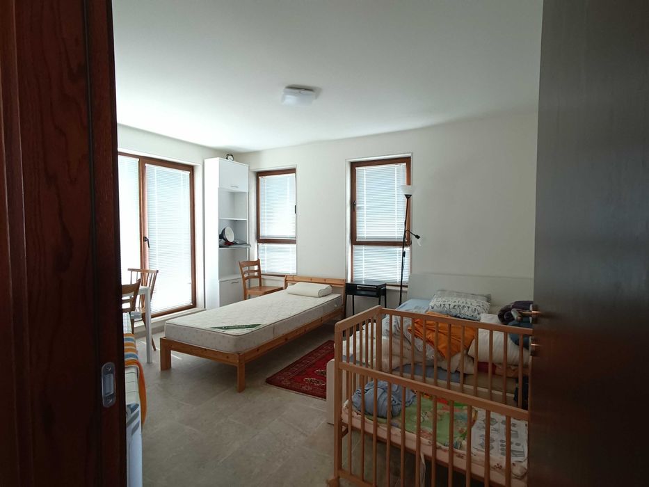 Дава се под наем Къща в Варна, Център - 330 кв.м за 1500 € - Снимка #15